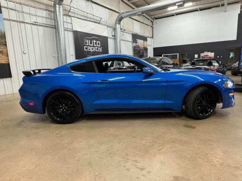 2020 Ford Mustang EcoBoost