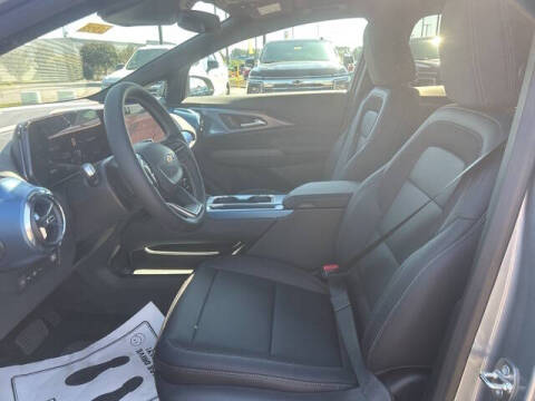 2026 Chevrolet Equinox EV LT 2