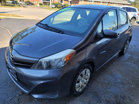 2013 Toyota Yaris for sale at TOP YIN MOTORS in Mount Prospect IL
