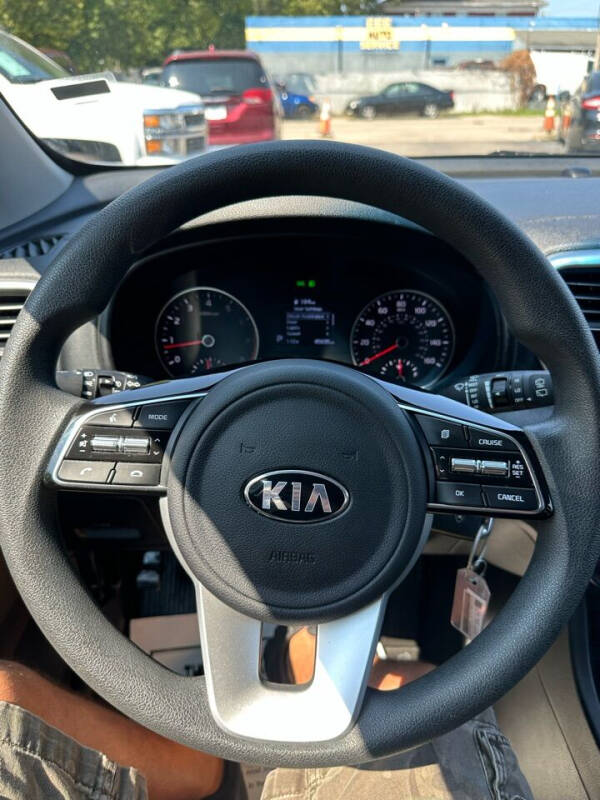 2022 Kia Sportage LX