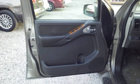 2006 Nissan Pathfinder LE