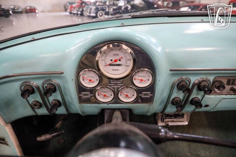 1953 Ford Crestline