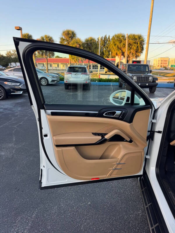 2016 Porsche Cayenne