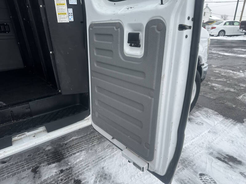 2009 Ford E-Series E-250