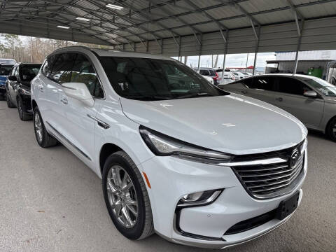 2023 Buick Enclave Essence