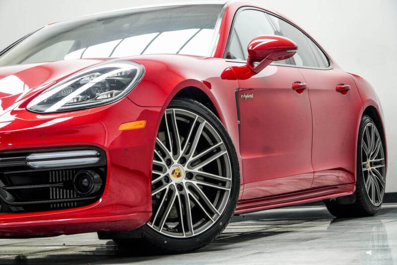 2019 Porsche Panamera 4 E-Hybrid