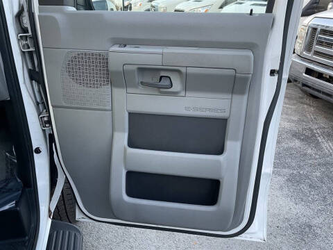 2011 Ford E-Series