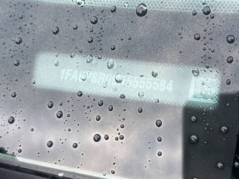 2022 Ford Mustang Mach 1