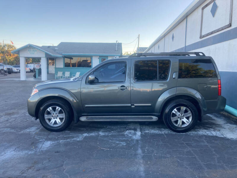 2009 Nissan Pathfinder for sale at CAR-RIGHT AUTO SALES INC in Naples FL