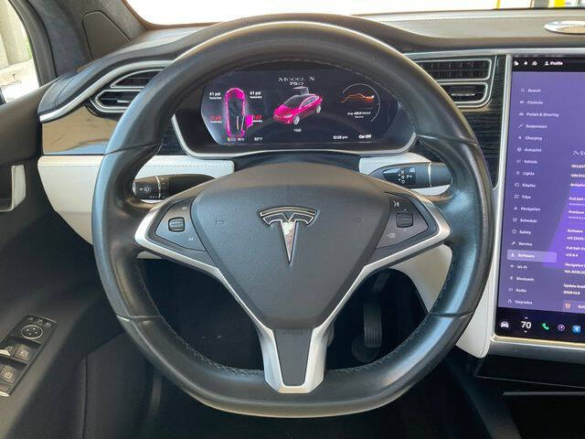 2017 Tesla Model X 75D