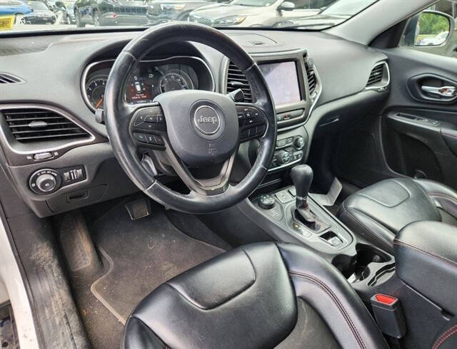 2020 Jeep Cherokee Trailhawk