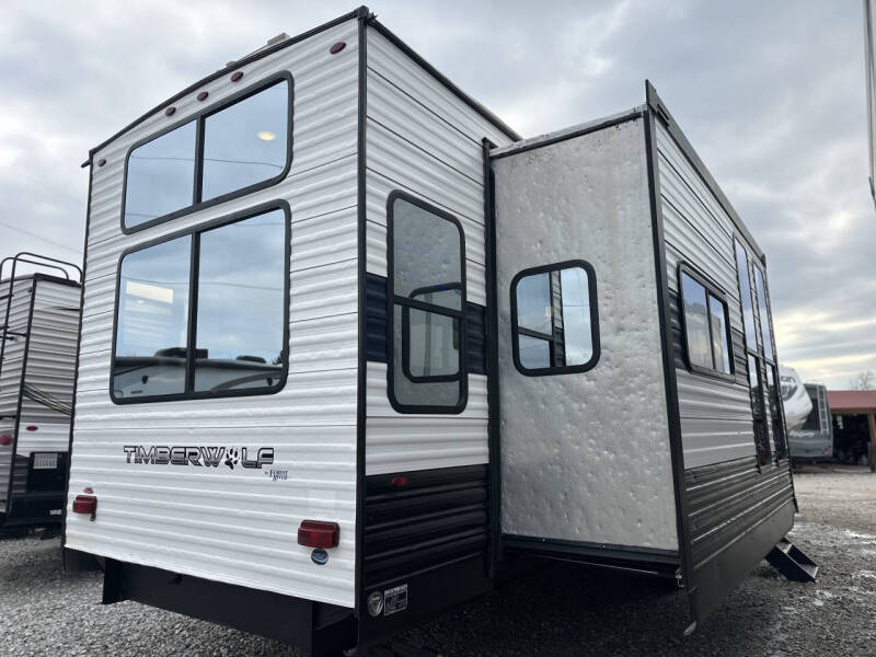 2023 Forest River Timberwolf Limited  39DL