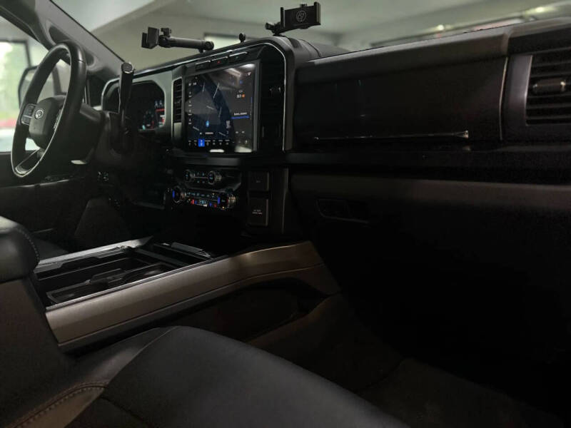 2023 Ford F-350 Super Duty Lariat