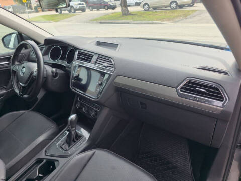 2018 Volkswagen Tiguan 2.0T SEL