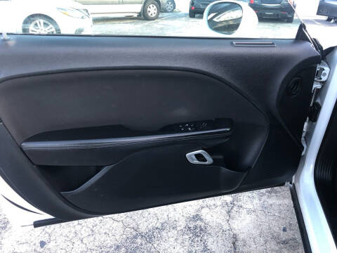 2016 Dodge Challenger SXT