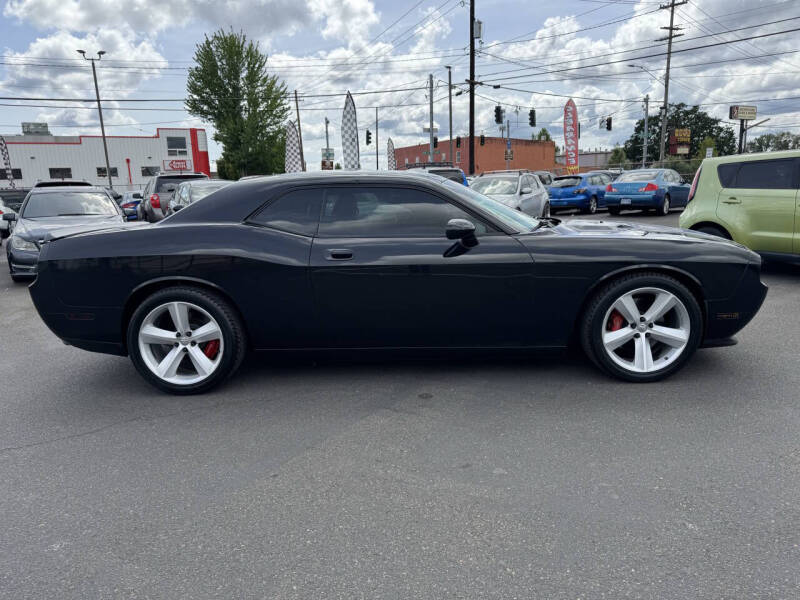 2010 Dodge Challenger SRT8 - Photo 8