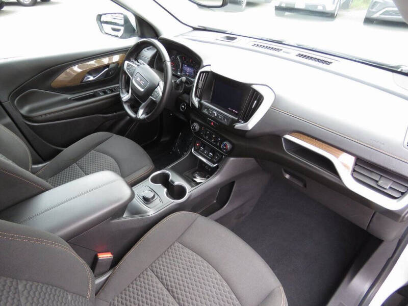 2021 GMC Terrain SLE