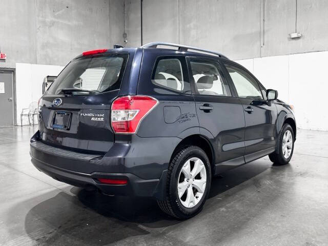 2016 Subaru Forester 2.5i