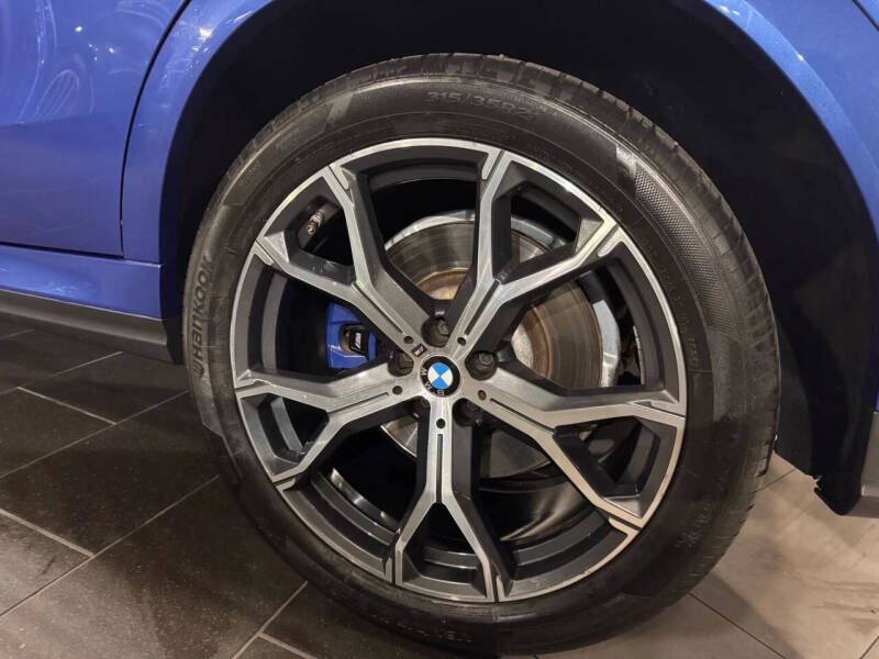 2020 BMW X6 M50i