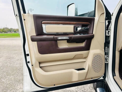 2018 RAM 2500 Laramie