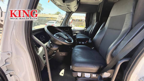 2023 Freightliner Cascadia