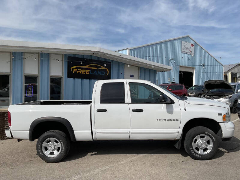 2004 Dodge Ram 2500 SLT