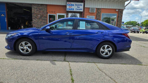 2021 Hyundai Elantra for sale at Twin City Motors in Grand Forks ND