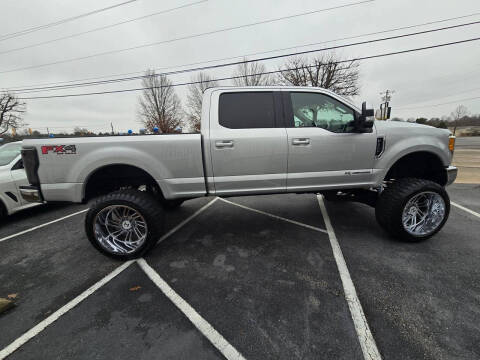 2017 Ford F-350 Super Duty Lariat