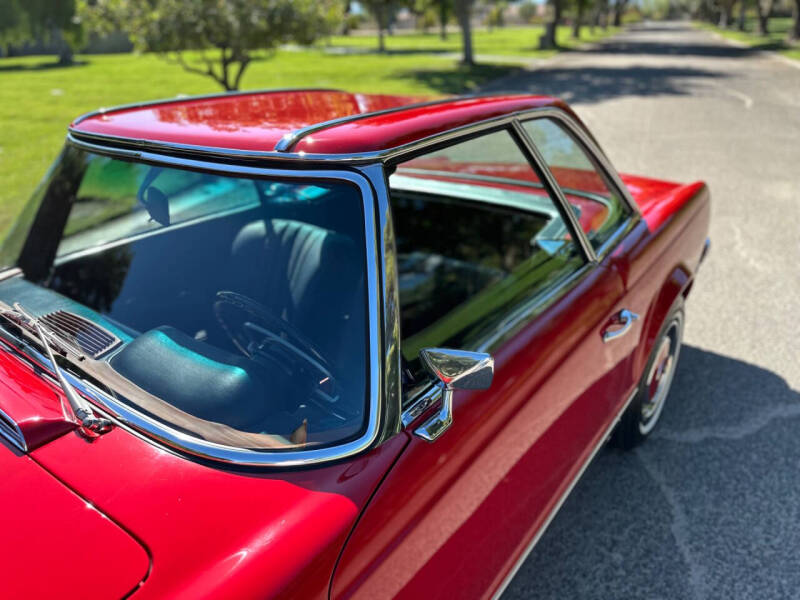 1968 Mercedes-Benz 280-Class