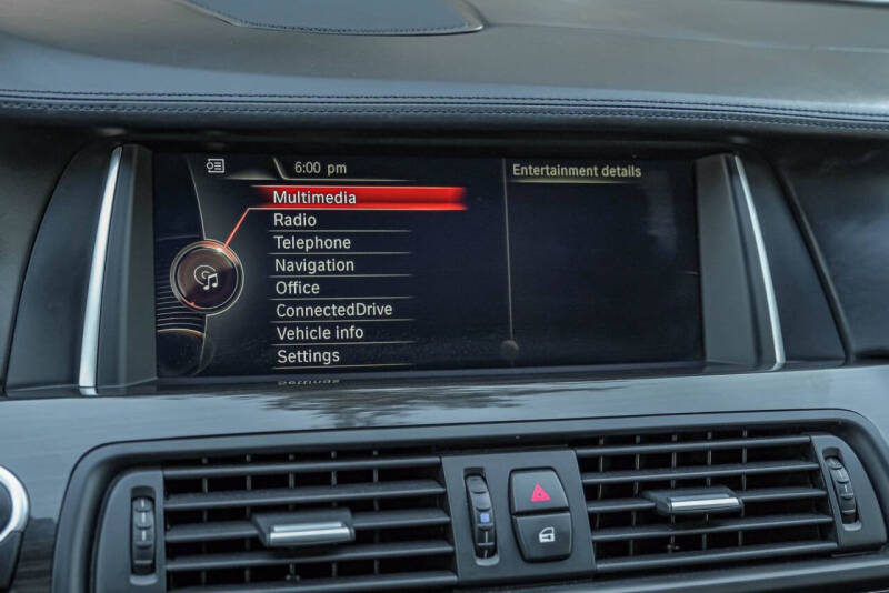 2016 BMW 5 Series 550i