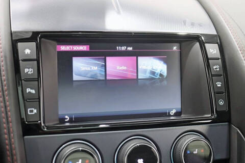 2018 Jaguar F-TYPE R