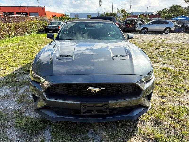 2022 Ford Mustang EcoBoost Premium