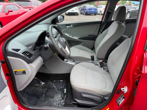 2013 Hyundai Accent GLS