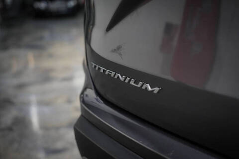 2023 Ford Edge Titanium
