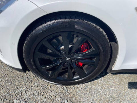 2015 Tesla Model S P85D