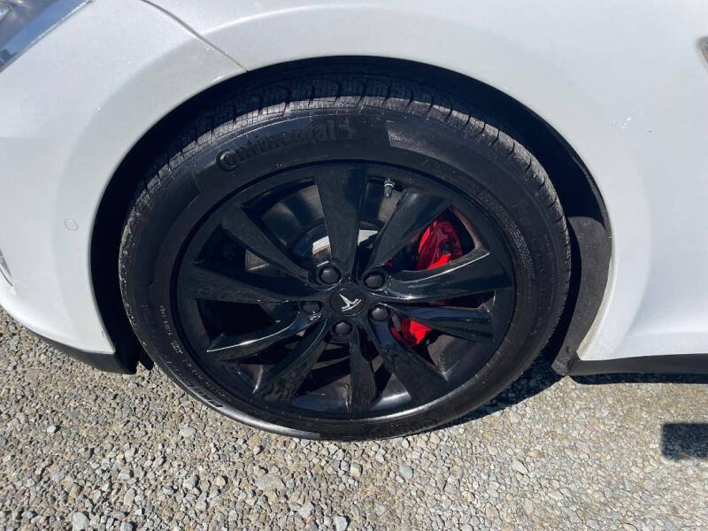 2015 Tesla Model S P85D