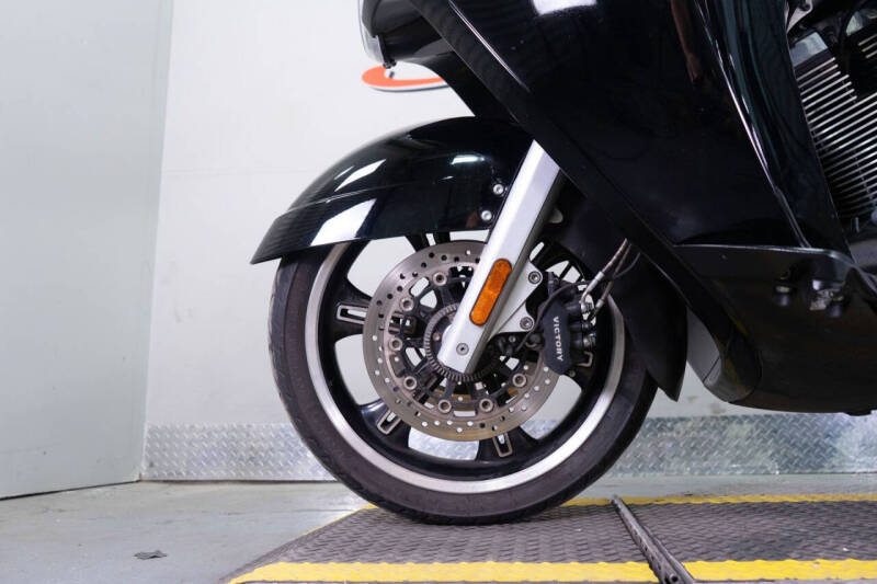 2014 Victory Vision