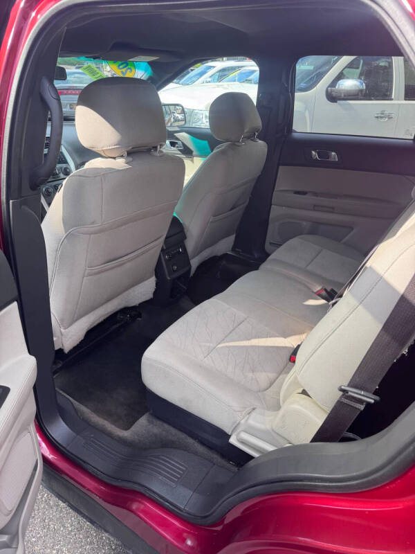 2015 Ford Explorer