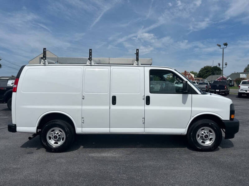 2021 GMC Savana 2500