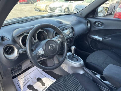 2015 Nissan JUKE S