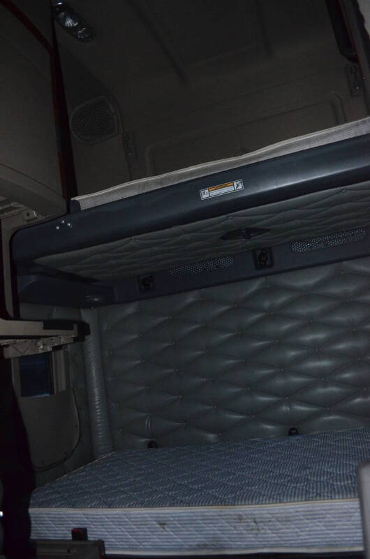 2015 Freightliner Cascadia