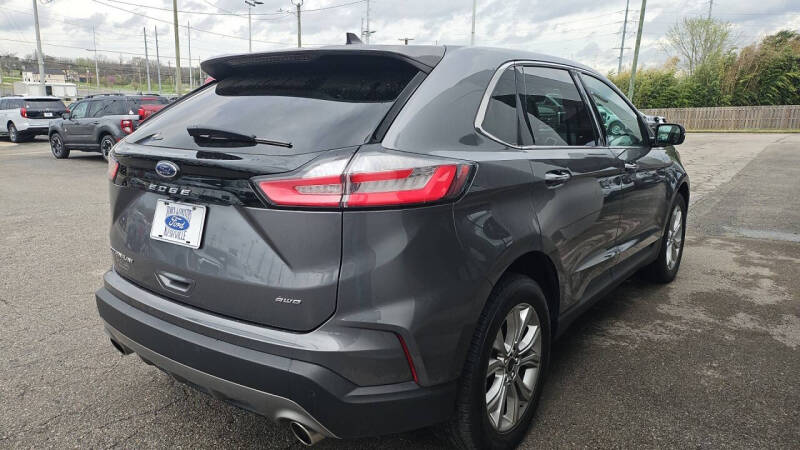 2024 Ford Edge Titanium