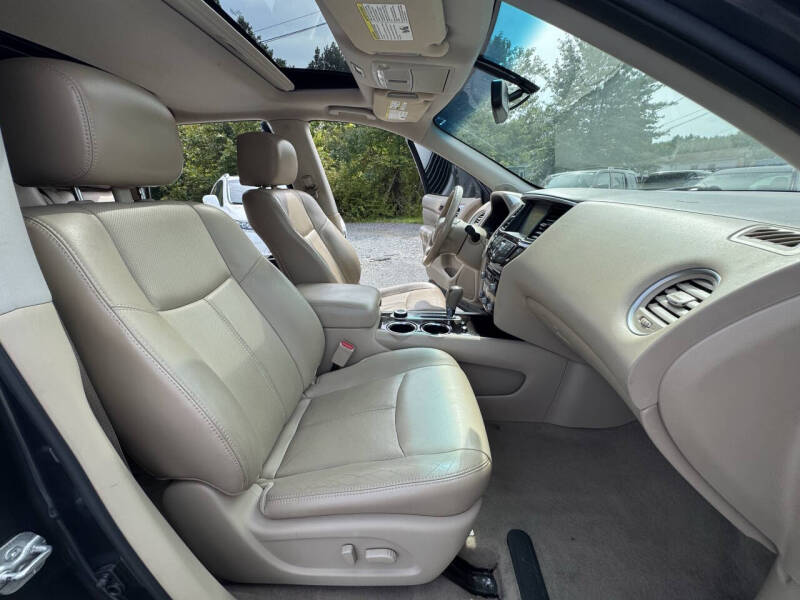 2014 Nissan Pathfinder S