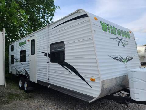 2011 Forest River Wildwood X-Lite 26BH for sale at Kentuckiana RV Wholesalers in Charlestown IN