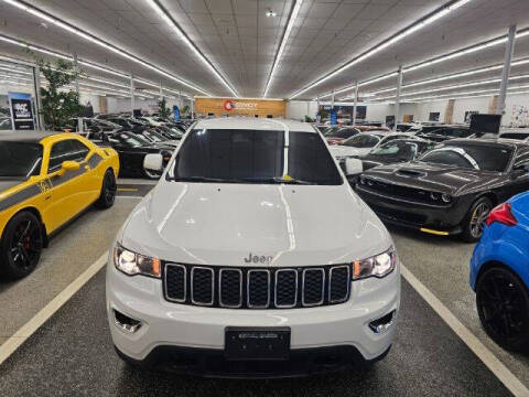 2020 Jeep Grand Cherokee Laredo