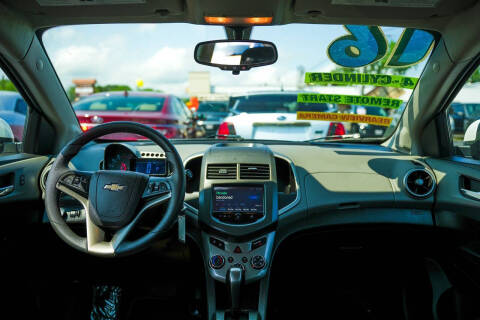 2016 Chevrolet Sonic LT Auto