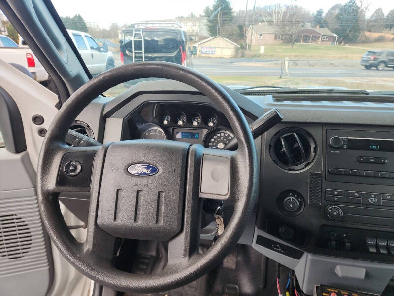 2013 Ford F-250 Super Duty XL