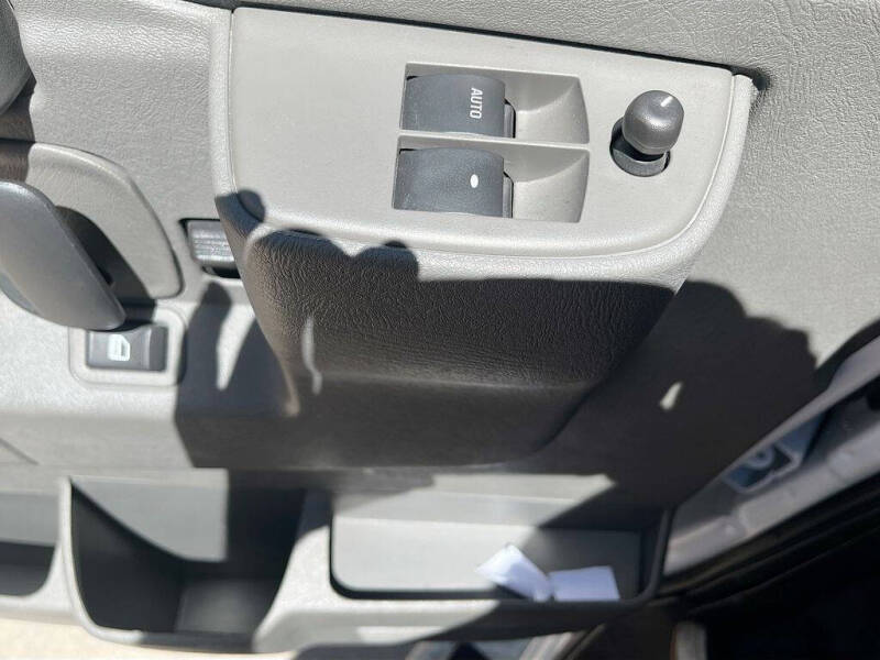 2025 GMC Savana 2500