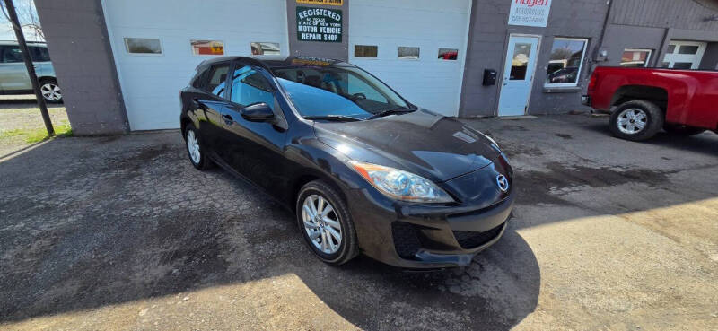 2013 Mazda MAZDA3 i Touring