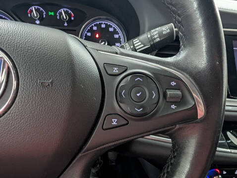 2020 Buick Enclave Essence